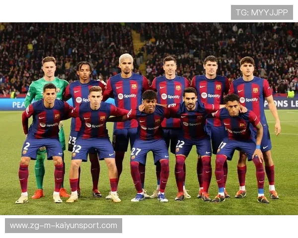 巴萨防线崩溃，两名后卫成箭靶